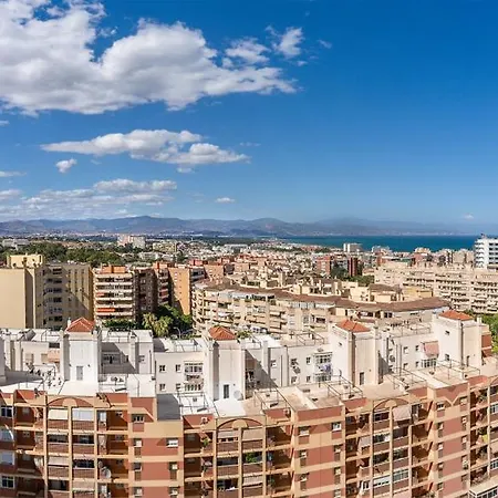 Estudio Retro Con Impresionantes Vistas - 5 Min Centro - 15 Min Playa Apartment Torremolinos