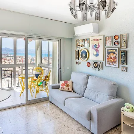 Estudio Retro Con Impresionantes Vistas - 5 Min Centro - 15 Min Playa Torremolinos